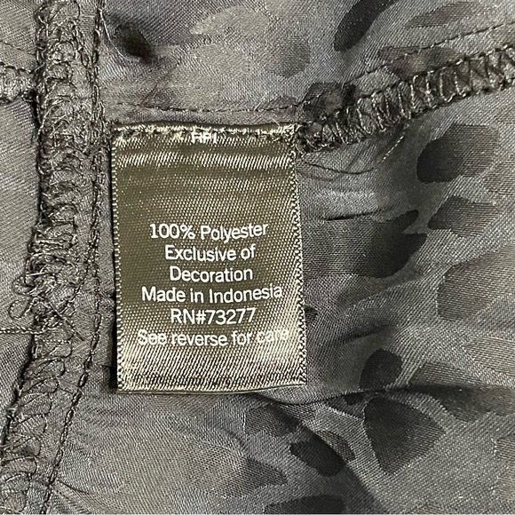 Simply Vera Vera Wang Black Sleeveless Smocked Dress NWT, Sz XS - Picture 9 of 16